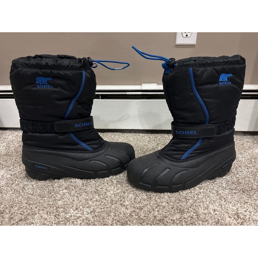SOREL Youth Big Kids snow boots 7 approximately Women's 8–8.5 equivalent